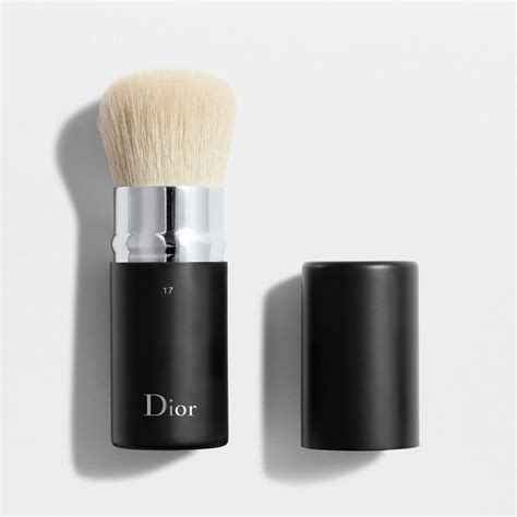 dior kabuki brush review|Dior kabuki brush 17.